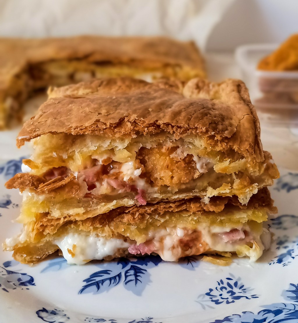 Κοτόπιτα με κοτομπουκιές