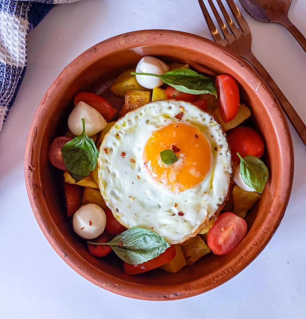 Πατάτες με αυγά&nbsp;caprese