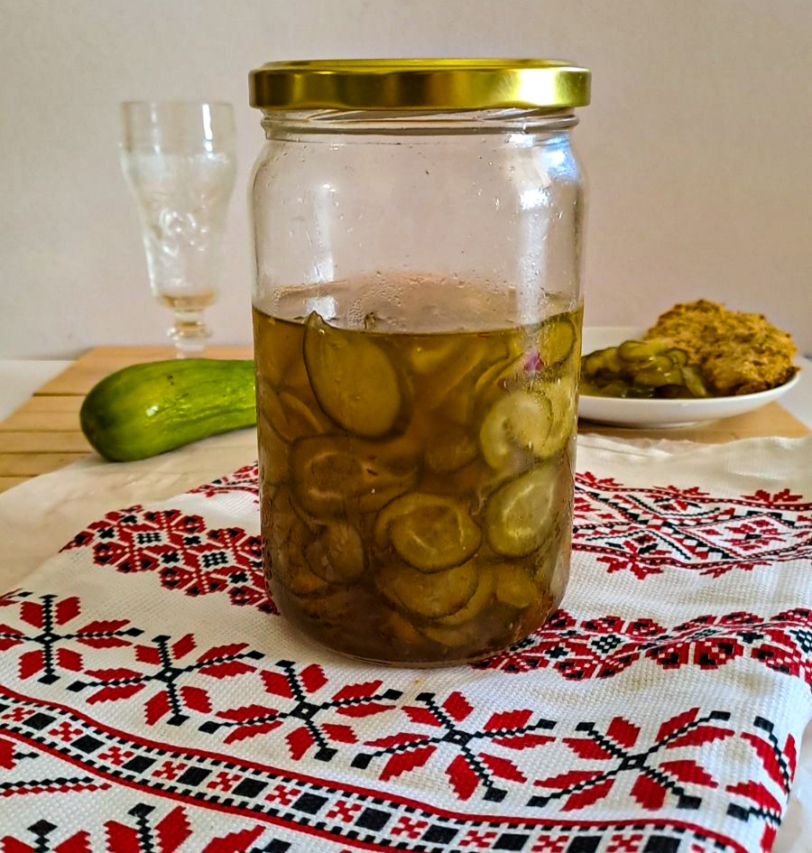 Πίκλες αγγούρι